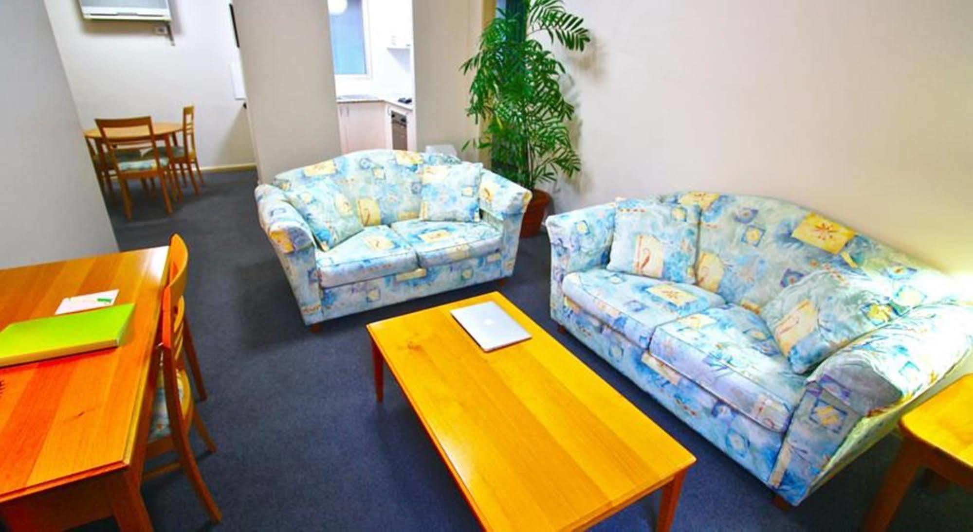 Soya Apartment Hotel Melbourne Exterior photo